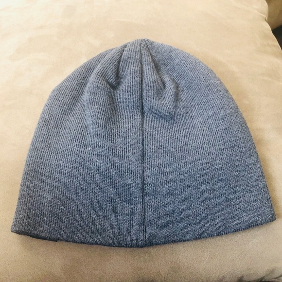 Puma Elma’s beanie NWT - Picture 3 of 4